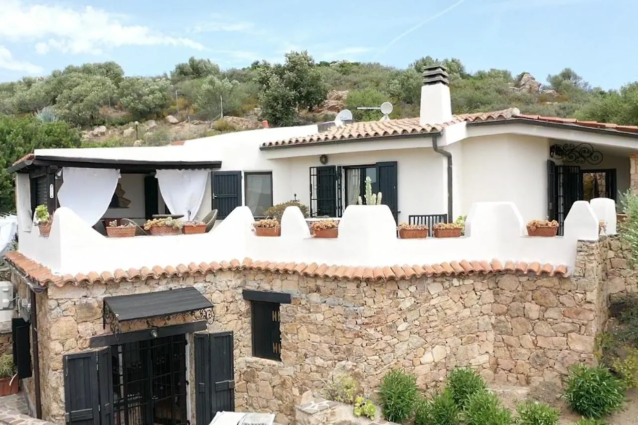 B&B Villa Smeralda Мурта-Мария 0*,  Италия